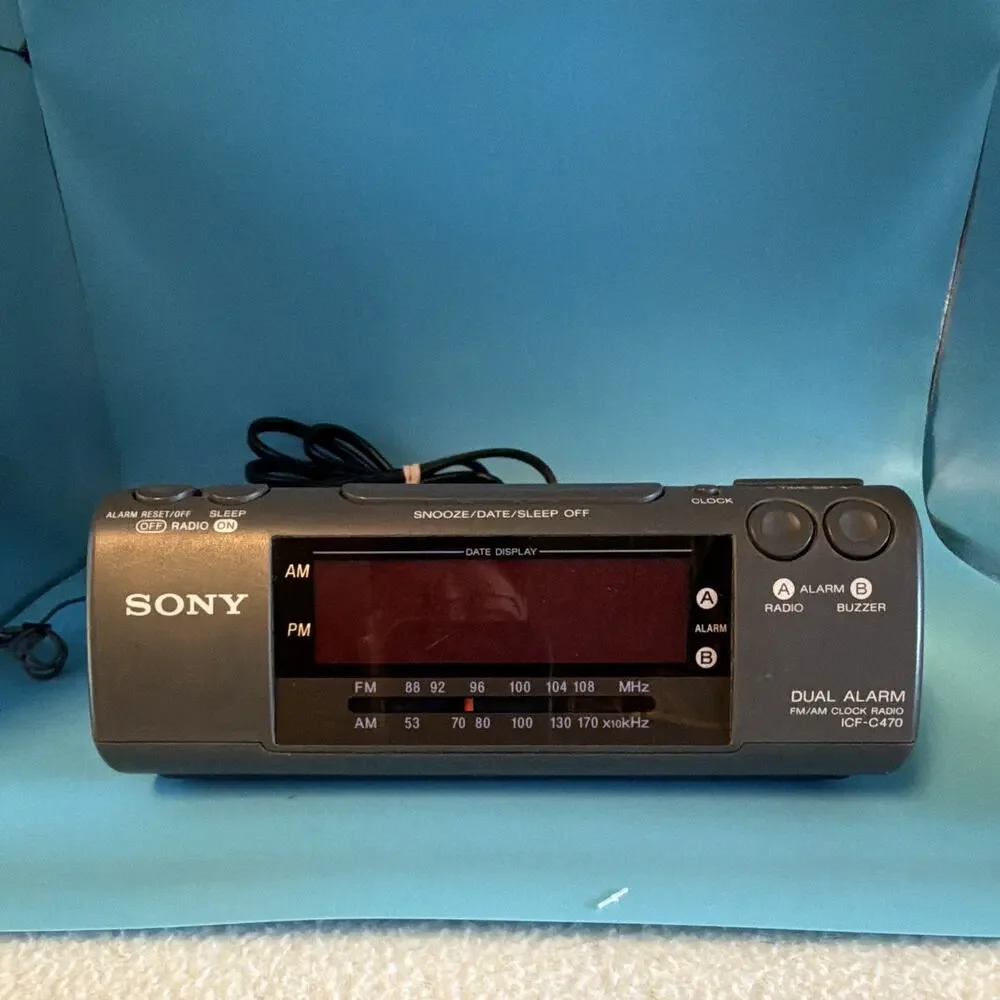 Sony Dream Machine ICF-C470 Digital Dual Alarm AM/FM Clock Radio Gray Snooze